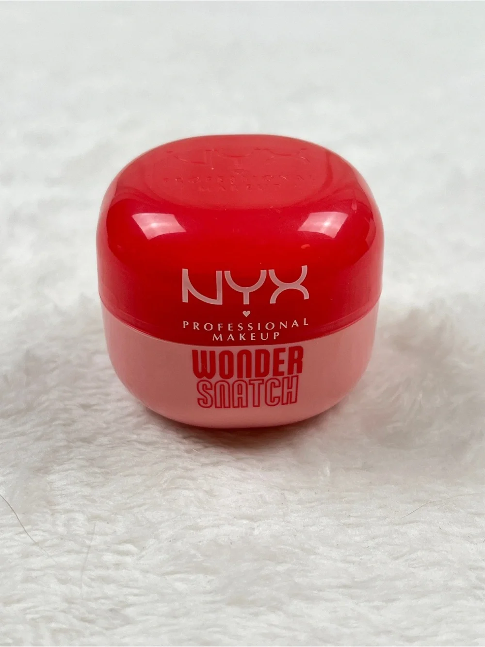 NYX Wonder Snatch Loose Setting Powder Cheeky Cherry 02